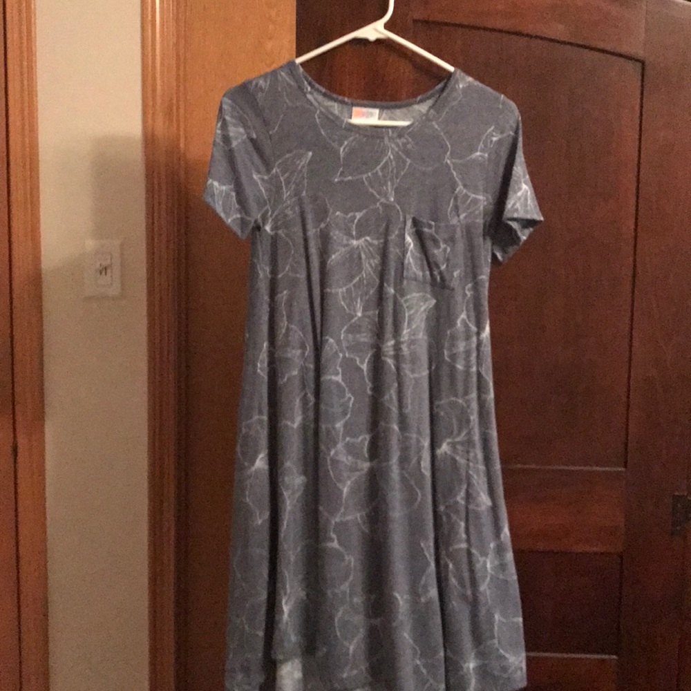 Carly dress